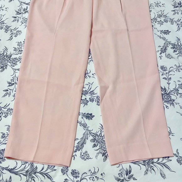 NWT Aritzia Babaton Cohen Pant - sold out online! - Picture 6 of 8